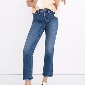 Madewell Cali Crop Mid-Wash Blue Jeans Perfect For Summer